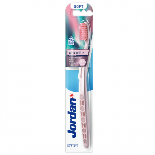 JORDAN ULTRALITE SENSITIVE TOOTHBRUSH SOFT ΟΔΟΝΤΟΒΟΥΡΤΣΑ ΜΑΛΑΚΗ ΣΕ ΔΙΑΦΟΡΑ ΧΡΩΜΑΤΑ 1τμχ